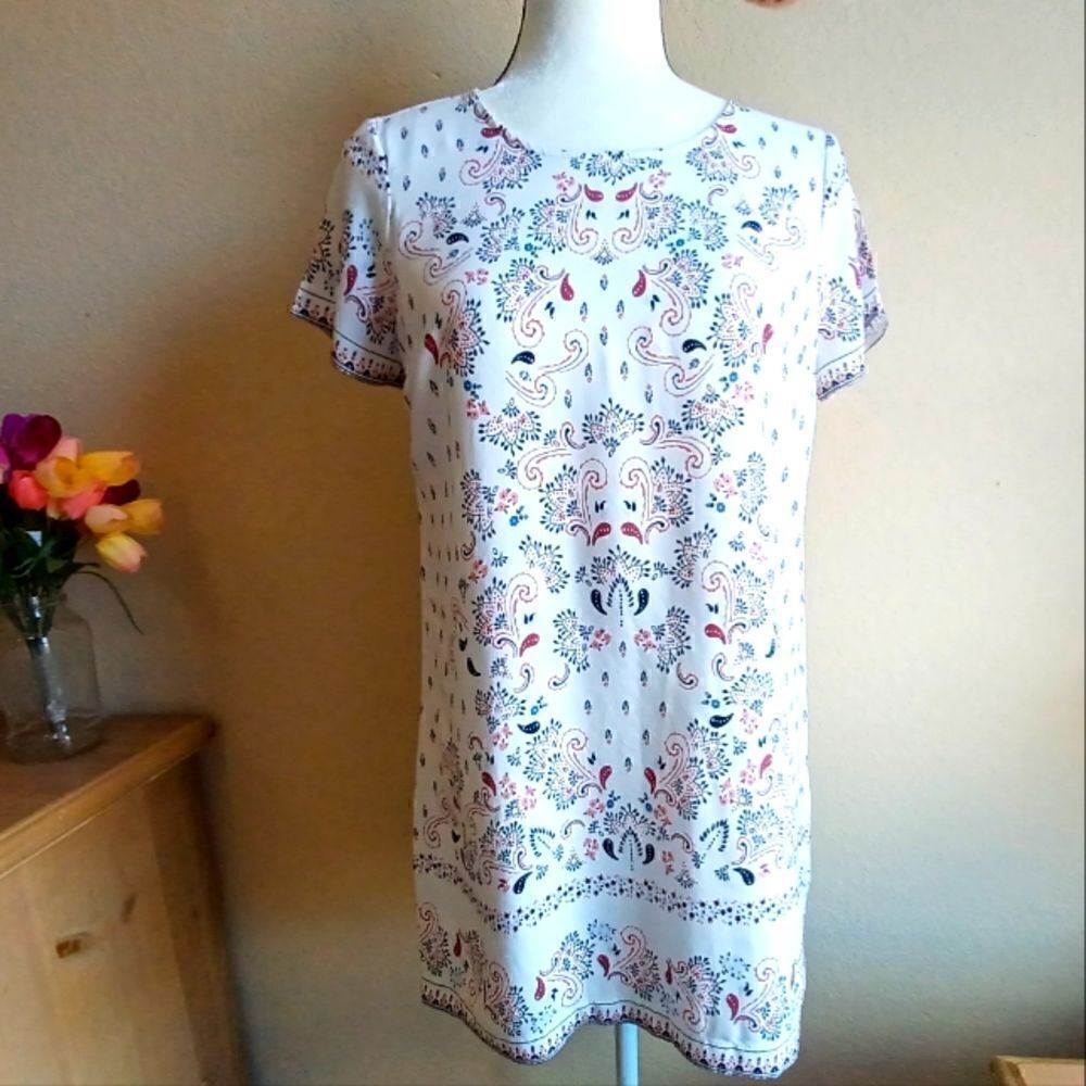 Abercrombie & Fitch all lined cute off white dress